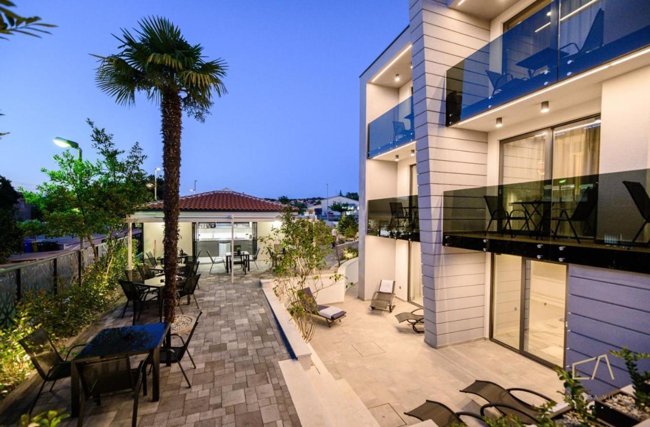 Luxury Apartments In Villa Curiera Malinska Rom bilde