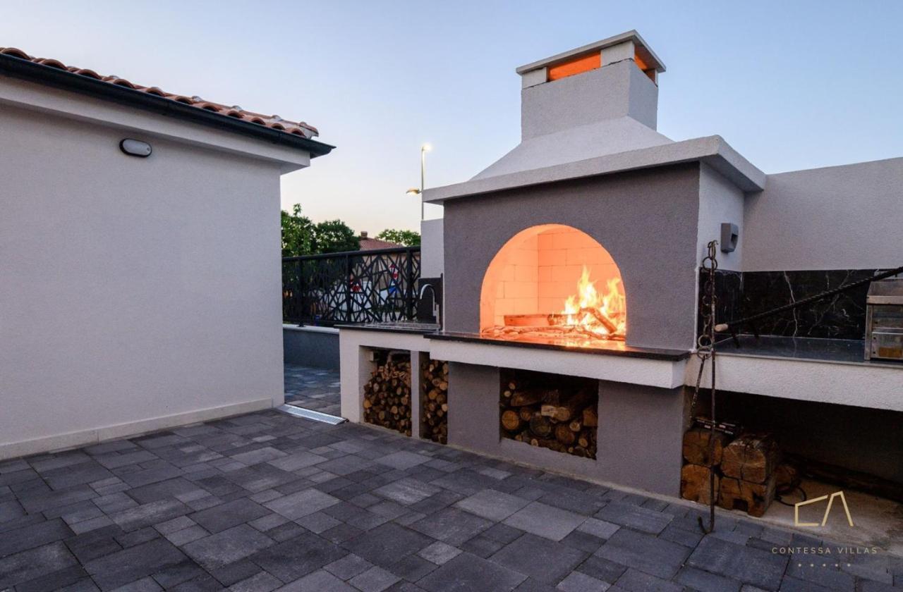 Luxury Apartments In Villa Curiera Malinska Rom bilde