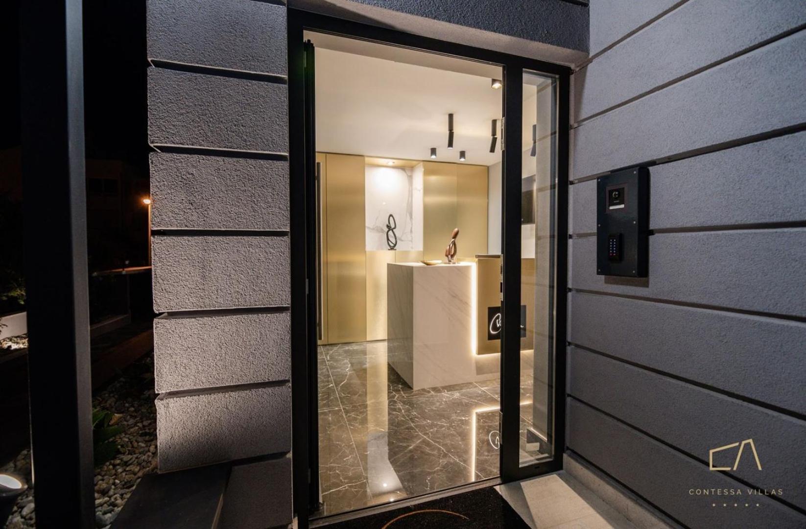 Luxury Apartments In Villa Curiera Malinska Eksteriør bilde
